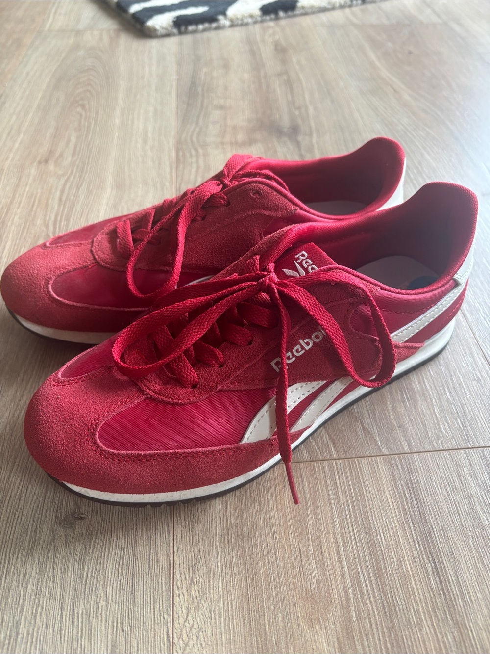 NWOT Reebok Retro Women's Red and White Low-Top Sneakers - Size 7.5